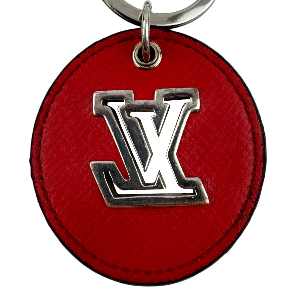 LOUIS VUITTON LV Initials Circle Keychain Bag Charm LHQ934
