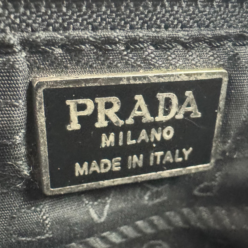 PRADA Black Leather Shoulder Bag LHQ968