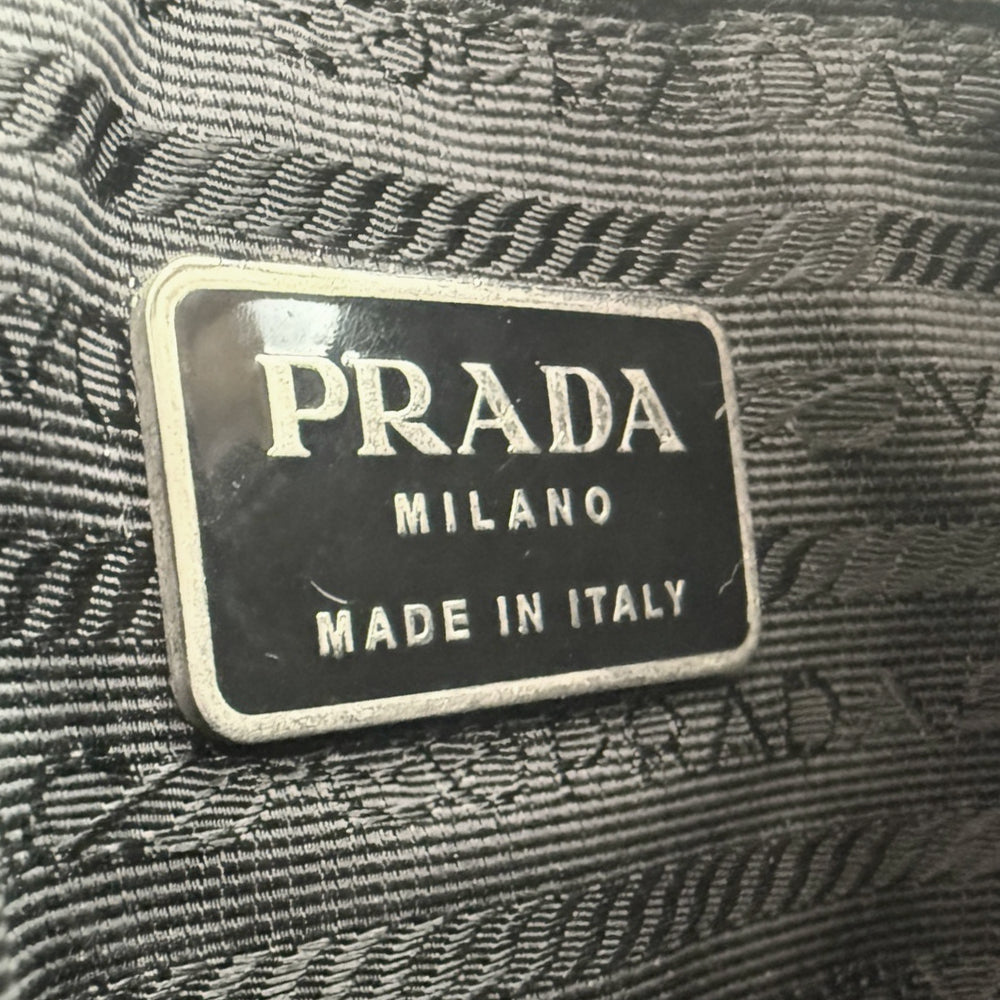 PRADA Black Nylon Tote Handbag LHQ969