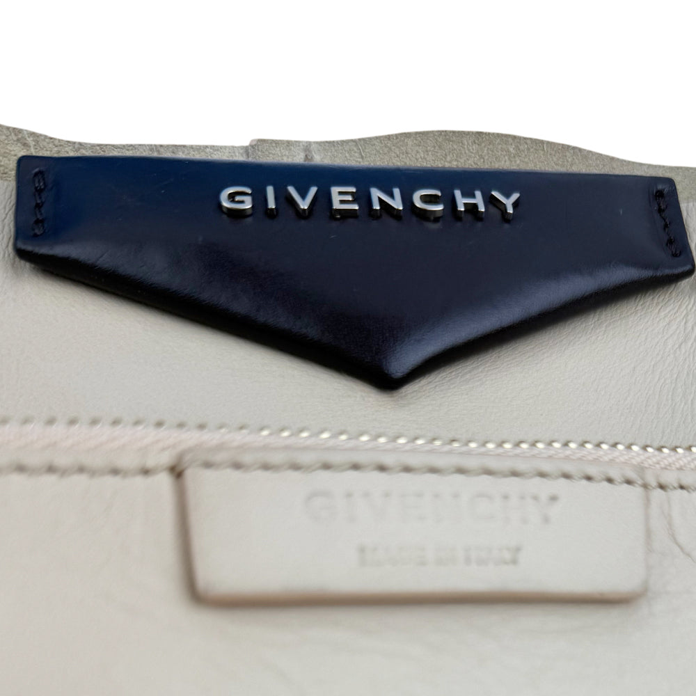 GIVENCHY Antigona Leather Tote Bag LHQ981