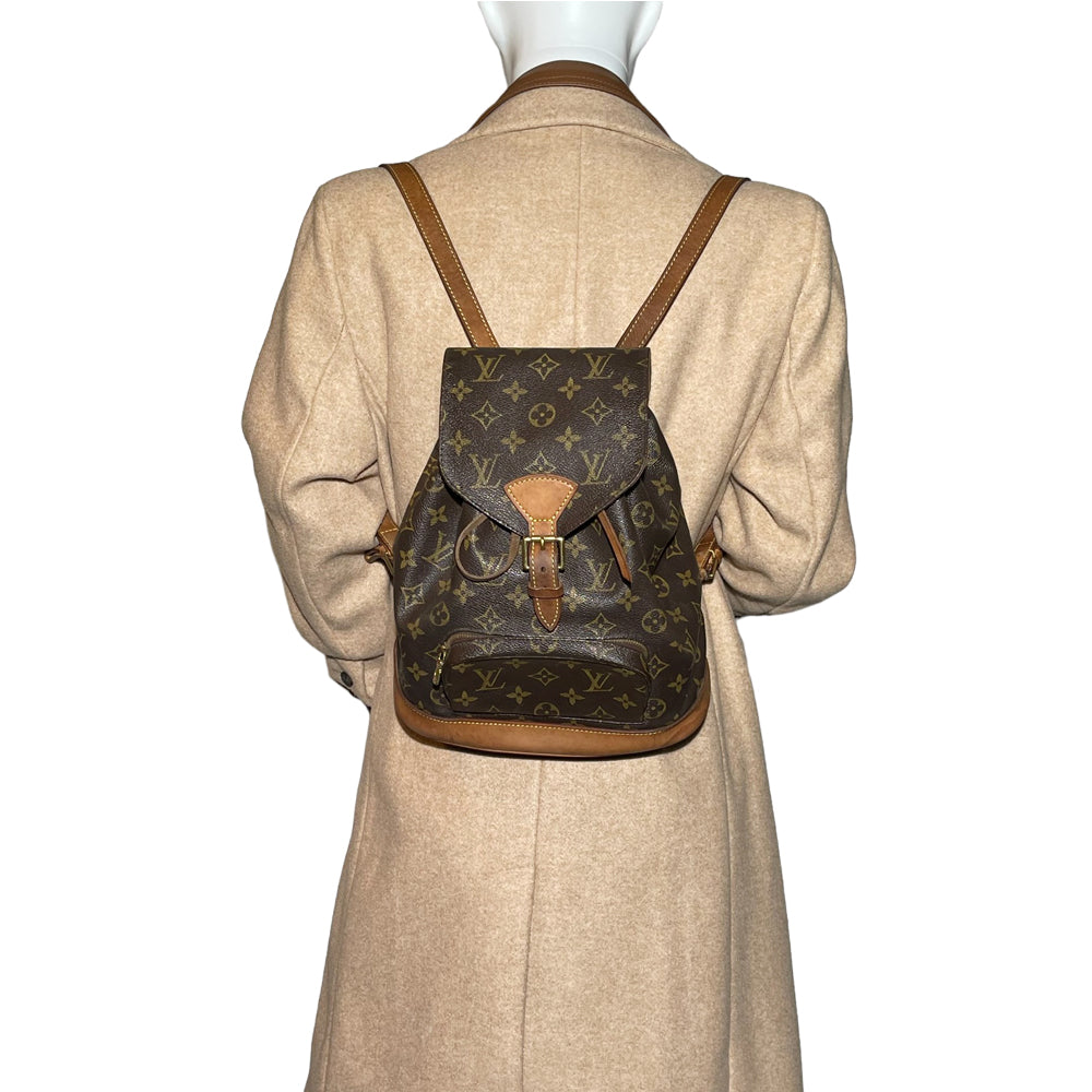 LOUIS VUITTON Zaino Monogram Montsouris MM LHQ31